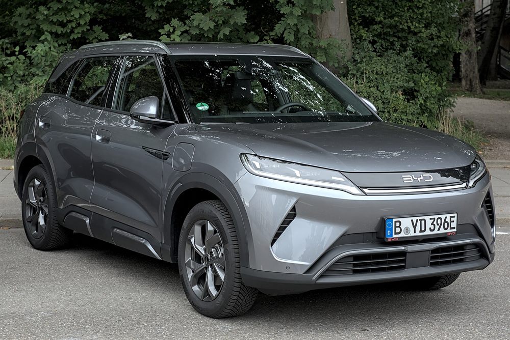 BYD Atto 2 DM-i Boost 18 kWh — hybride rechargeable, suv urbain chinois vendu en France
