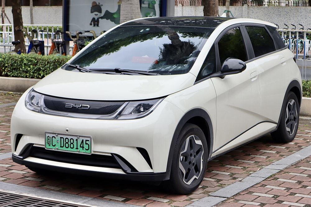 BYD Dolphin Comfort 60,4 kWh — électrique, compacte chinois vendu en France